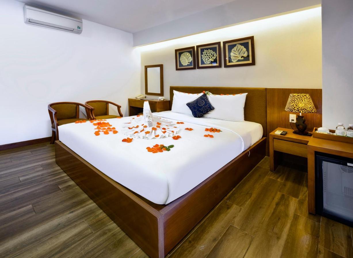 Saphia Hotel Nha Trang Exterior foto